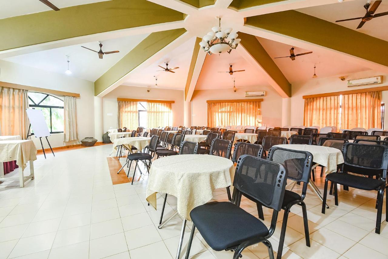 Fabhotel Prime Tanjo Highland With Pool - 500M From Calangute Beach Candolim Extérieur photo
